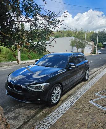 BMW 120i 2.0 16V SPORT GP ACTIVEFLEX 4P AUTOMÁTICO BMW 120i 2.0 16V SPORT GP ACTIVEFLEX 4P AUTOMÁTICO